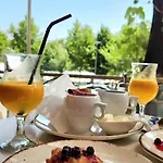 Amorino 3* Tirana