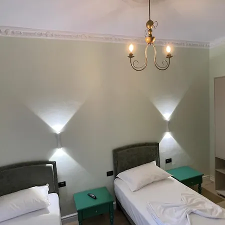 Bed & Breakfast Amorino Tirana