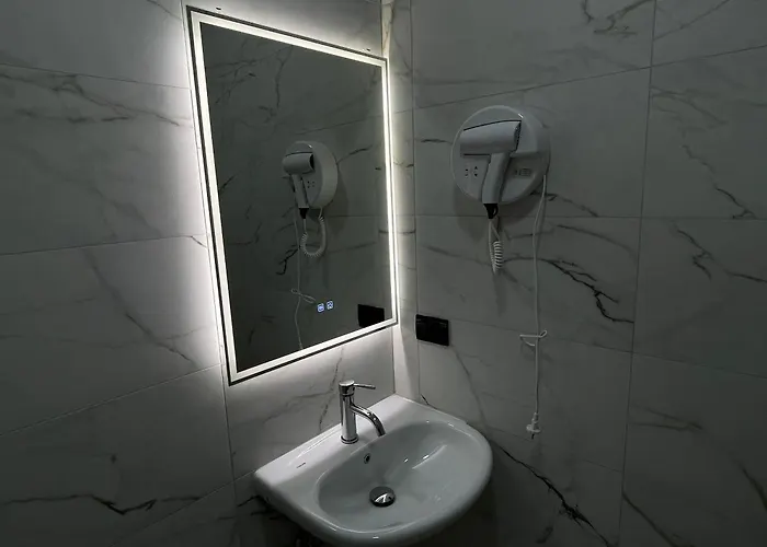 Bed & Breakfast Amorino Tirana